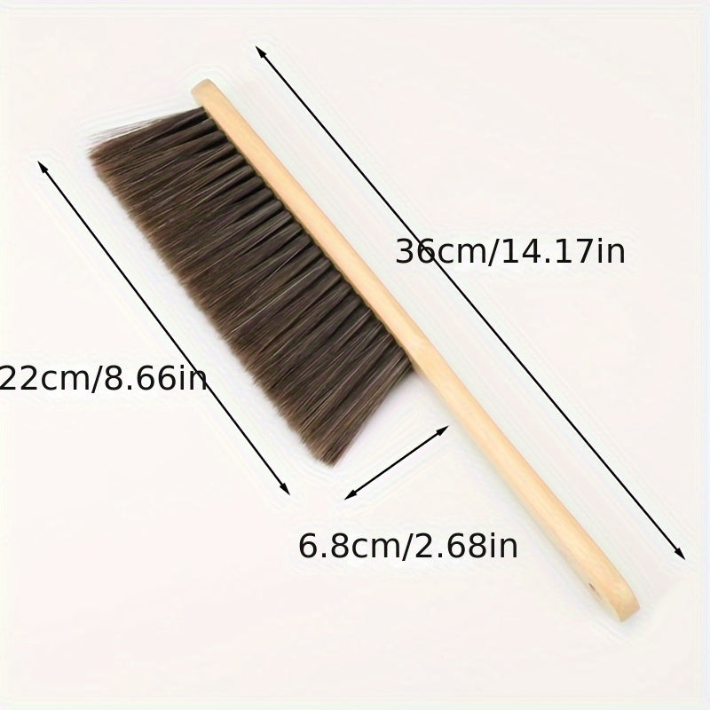 1 piece of Bed Sweeping Brush with Handle, featuring soft bristles for effective dust removal in the household. Perfect for cleaning beds, sofas, cars, clothes, and furniture. A versatile cleaning tool ideal for back-to-school supplies.