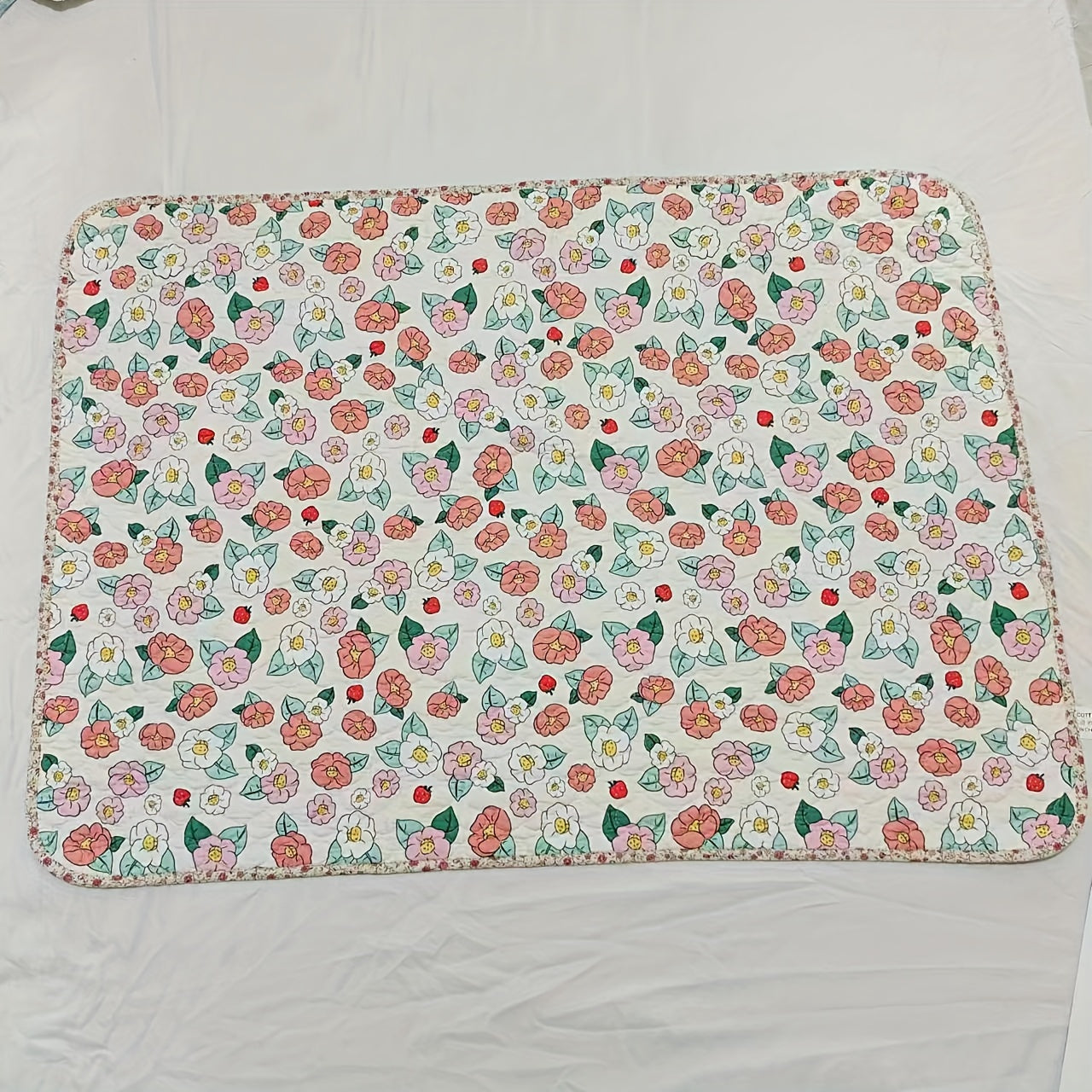 1 piece of a washable double-sided cotton diaper changing pad that can also be used as a mattress pad. Makes a great gift for Christmas, Halloween, Thanksgiving Day, New Year's, or Valentine's Day. Please note that the color of the lining and hemming is