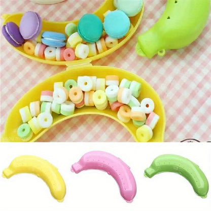 1 piece of Banana Protector Container, Plastic Box Holder Case, Food Lunch Fruit Storage Box - perfect for outdoor travel, school picnics, camping, and more. This cute Banana Case makes a great gift for both women and men, perfect for Easter Day