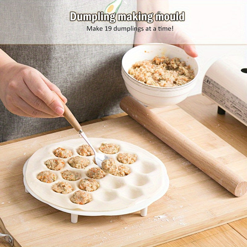 1 piece of 19-Hole Plastic Dough Press for Ravioli & Dumpling Making, Manual Kitchen Tool, Round Shape, Perfect for DIY Pasta at Home and in Restaurants