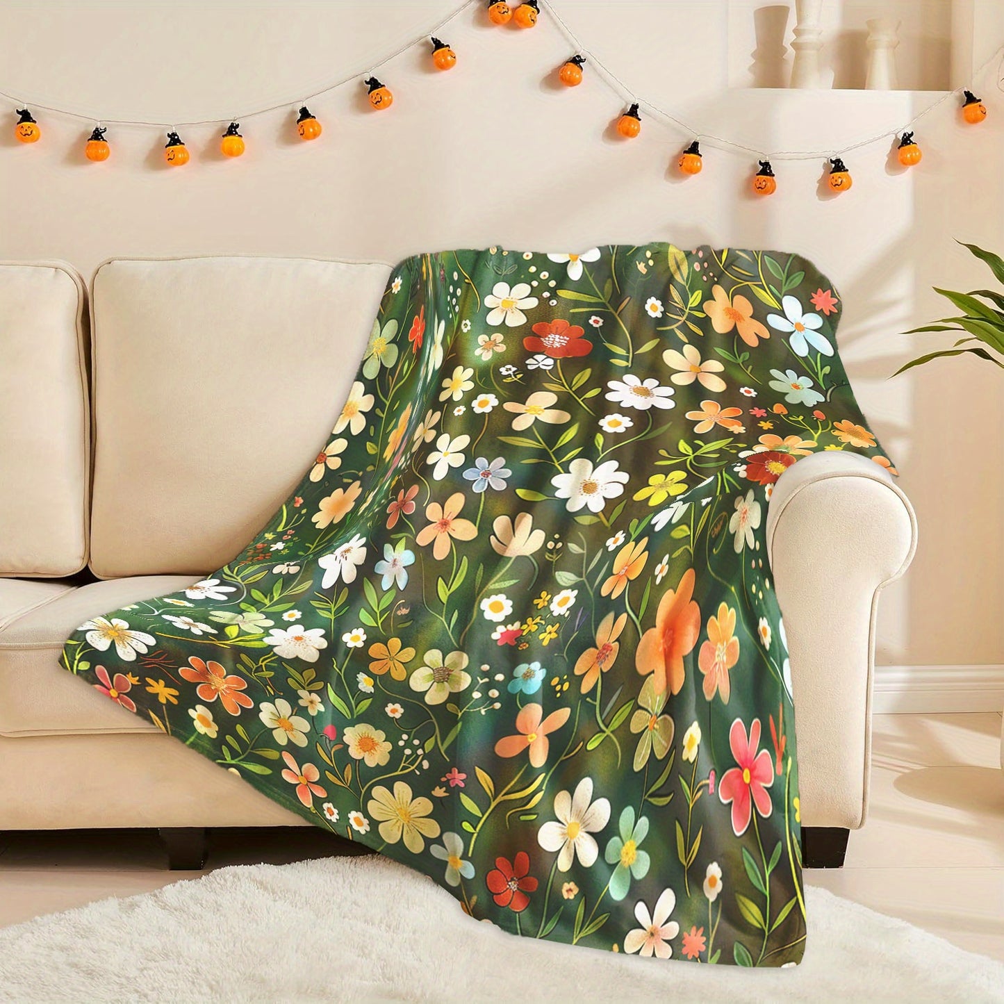 1 piece of Fashion Floral Print Blanket made from soft & warm knitted polyester fleece. Features digital print, envelope stitch, all-season use, multi-purpose functionality, and can be machine washed. Perfect for naps, camping, travel, car rides, office