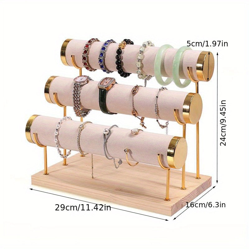 [Любимая вещь покупателей] Стильная трехъярусная подставка для браслетов в элегантном золотистом тоне с деревянной основой — идеально подходит для демонстрации ювелирных изделий, часов и аксессуаров.