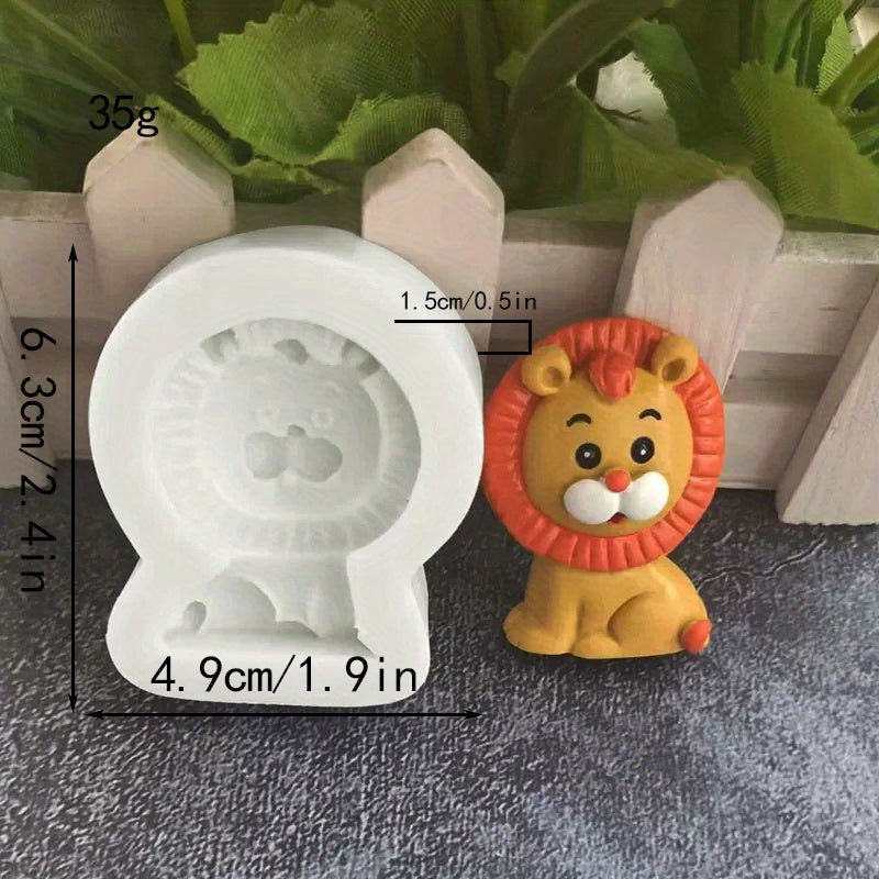 1 piece of adorable cartoon animal silicone molds for baking, cake decorating, and more. This food-grade ice tray mold can be used for fondant, chocolate, panna cotta, pudding, jelly, and resin clay. A fun addition to any kitchen!