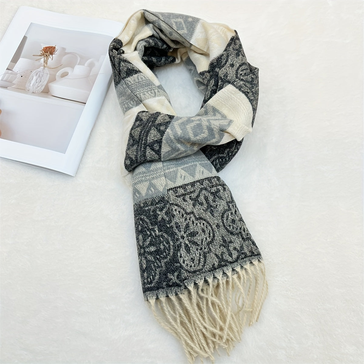 1 Elegant Cashmere Scarf for Women - Made from 100% Cashmere Yarn-Dyed Striped Shawl, Featuring Mature Style, Breathable & Warm Material, Windproof Design, Non-Stretch Fabric, Ideal for Autumn & Winter Seasons, Large Thick Plaid Wrap Perfect for Going Out