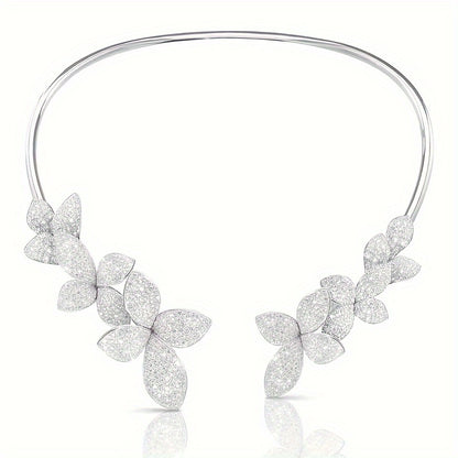 Women's High-End Rhinestone Necklace with Flower Collar: A Versatile and Personalized Accessory