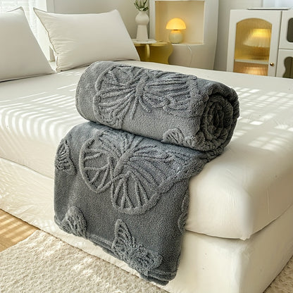 1 piece of a 3D butterfly milk fleece throw blanket that is suitable for various uses such as a flannel blanket, bed blanket, nap blanket, throw pillow blanket, sofa blanket, camping blanket, air conditioning blanket, office blanket. This versatile