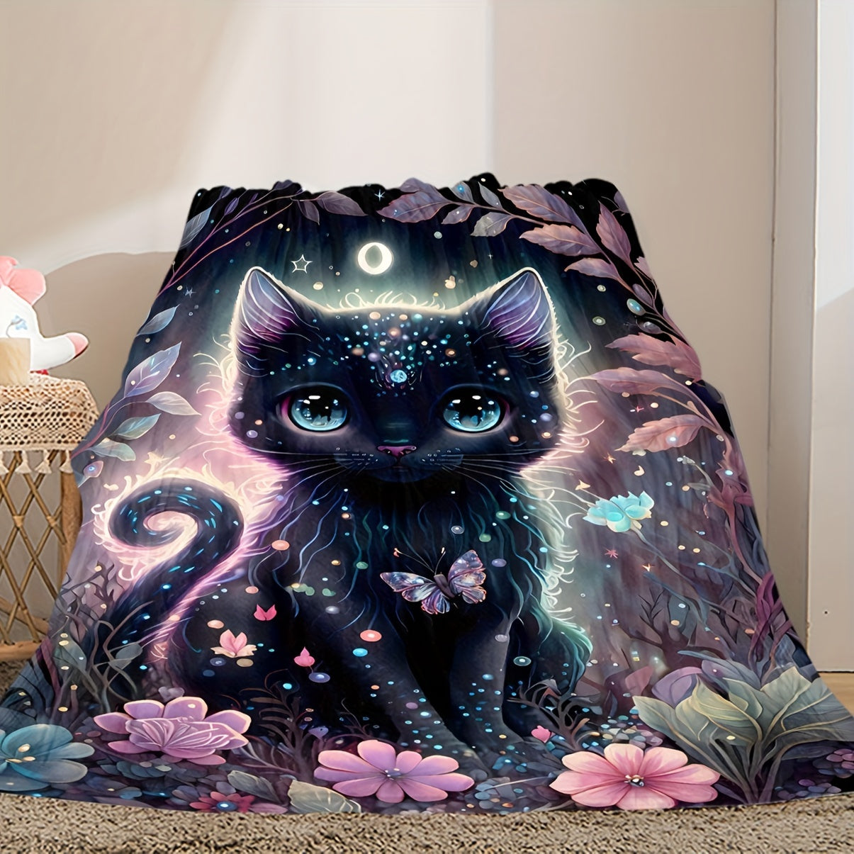 1 piece Black Cat Super Soft and Cozy Flannel Blanket, Lightweight and Plush, Warm and Comfortable, Ideal for Couch, Sofa, or Bed. Perfect for Halloween or Christmas Gifts.