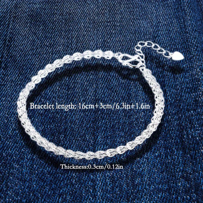 [Customer Favorite] Stunning and Versatile Phoenix Tail Bracelet - A Must-Have Jewelry Piece for Women. Made of 925 Sterling Silver, featuring a Simple and Elegant Design suitable for Daily Wear and Vacation. This beautiful accessory in a Silvery Color