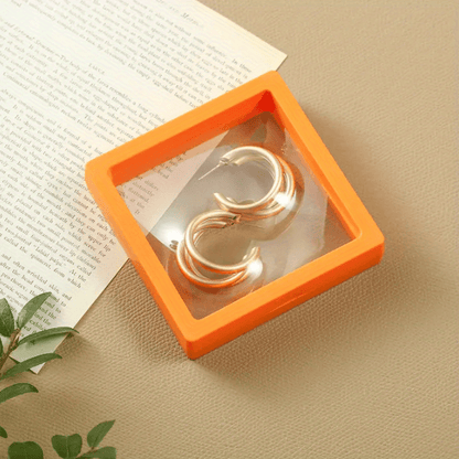 [Best Seller] One piece of transparent PE film jewelry box designed for showcasing necklaces, earrings, rings, and other jewelry on counters. The box measures 9cm * 9cm and is sealed to prevent moisture, ensuring that your jewelry remains free from